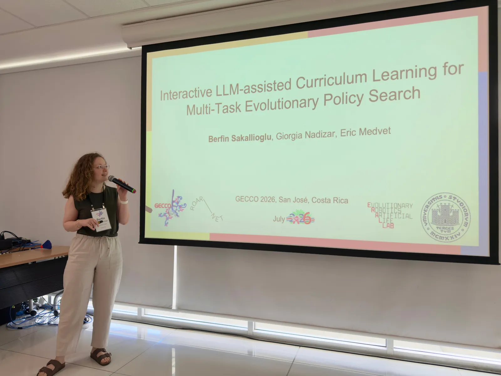 Berfin Sakallioglu during her presentation